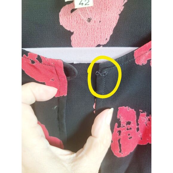 UNGARO 42 Solo Donna Paris Vintage‎ Black Red Hearts Shirt Sz 10 12 Italy - Picture 5 of 8